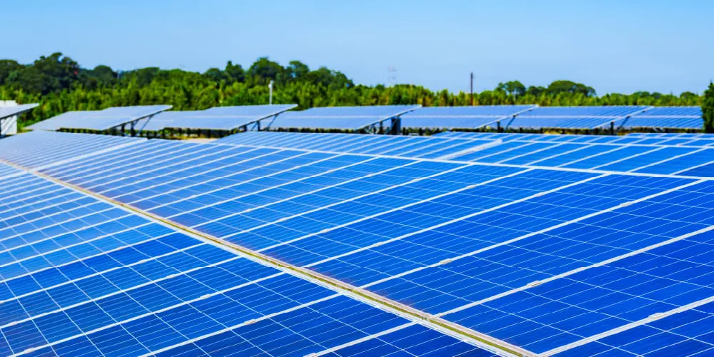 太陽光発電所開発イメージ画像